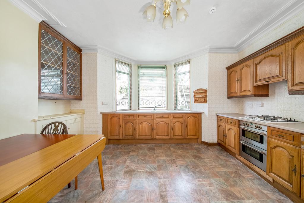 Belvoir Road, East Dulwich, SE22 4 bed terraced house £900,000