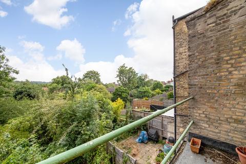 41 Belvoir Road, London, SE22 0QY