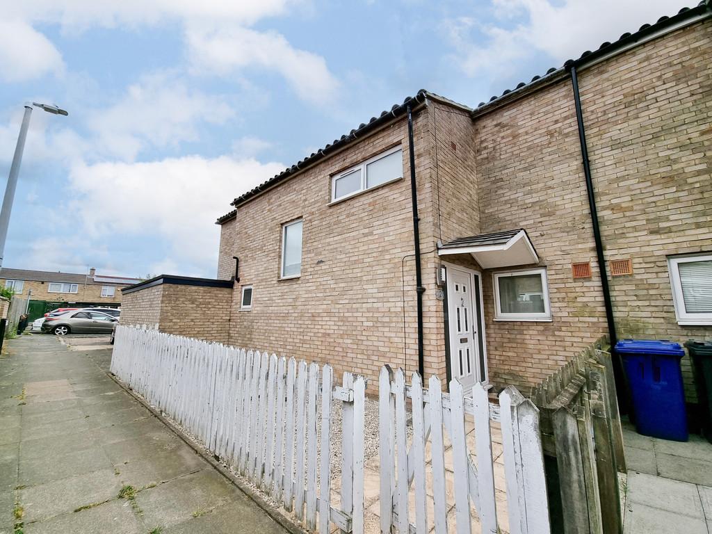 Cavendish Court, Haverhill 4 bed semidetached house £250,000