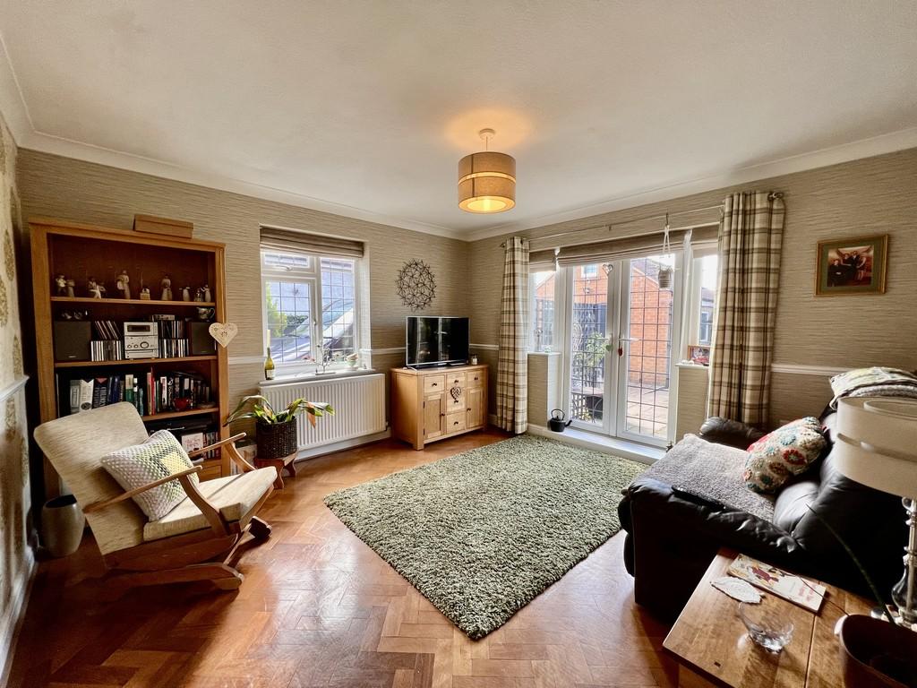 Throxenby Lane, Newby, Scarborough 5 bed detached house £480,000