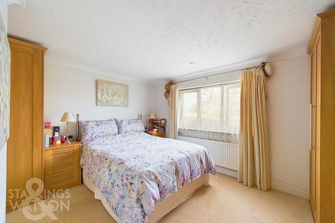 4 bedroom detached house for sale, Layer Close, Norwich (Near Hospital & UEA)