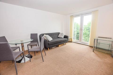 2 bedroom flat to rent, Platt House, 5 Elmira Way, Salford, M5