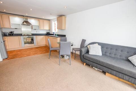 2 bedroom flat to rent, Platt House, 5 Elmira Way, Salford, M5