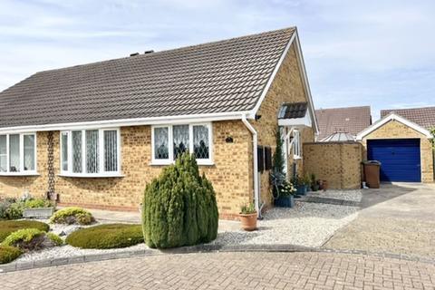 12 Amethyst Court, New Waltham, Grimsby, DN36 4YR