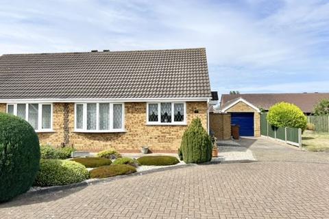 12 Amethyst Court, New Waltham, Grimsby, DN36 4YR