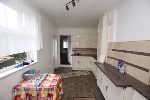 67 Highfield Avenue, Grimsby, DN32 0JW