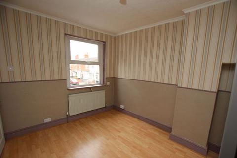 67 Highfield Avenue, Grimsby, DN32 0JW