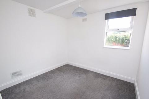 49a Queens Road, Southend-on-sea, SS1 1LT
