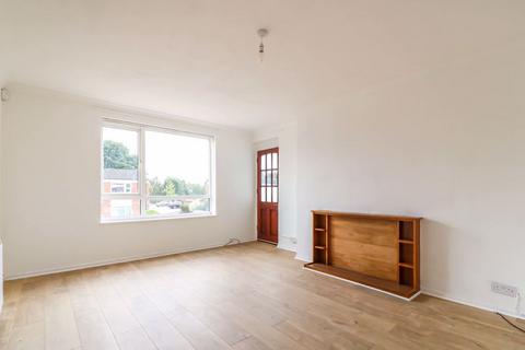 2 bedroom flat for sale, Barchester Road, Langley