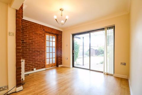 42 Downs Road, Slough, SL3 7DF