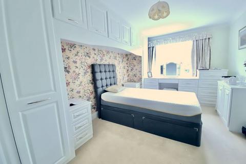2 bedroom retirement property for sale - Pegasus Court, Hill Village Road, Four Oaks, Sutton Coldfield, B75 5BH