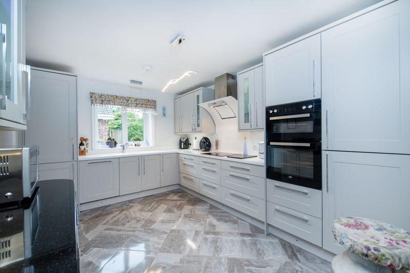 Castle View, Hagnaby Road, Old Bolingbroke 4 bed bungalow for sale £
