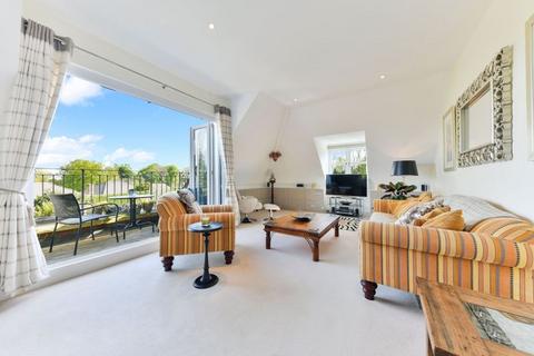 2 bedroom penthouse for sale, Tadworth