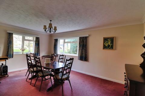 3 bedroom chalet for sale, Fryatts Way, Bexhill-on-Sea, TN39