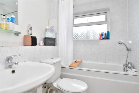 23 Mitchelldean, Peacehaven, BN10 8EF