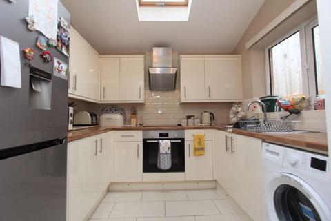 3 bedroom terraced house for sale - Gelyn-Y-Cler, Barry