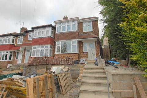 4 bedroom end of terrace house to rent - Portland Road, Bromley, BR1