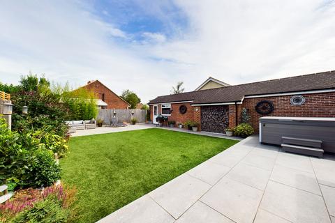 4 bedroom detached house for sale - Old Green Road, Broadstairs, CT10