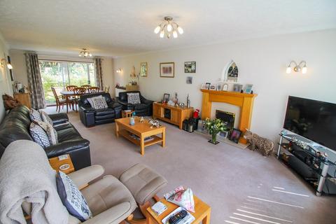 44 Berkeley Avenue, Reading, RG1 6JE