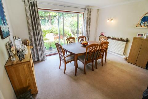 44 Berkeley Avenue, Reading, RG1 6JE