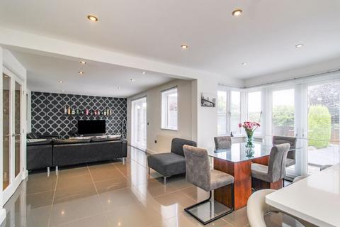 40 Cheddleton Park Avenue, Cheddleton, Leek, ST13 7NS