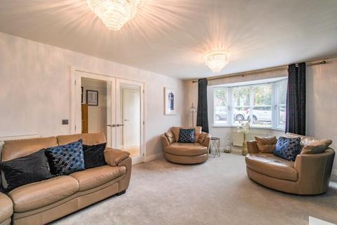 40 Cheddleton Park Avenue, Cheddleton, Leek, ST13 7NS