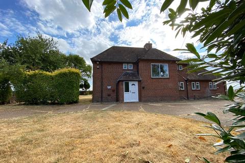 4 bedroom detached house to rent, Sandling Road, Postling, Hythe, Kent, CT21