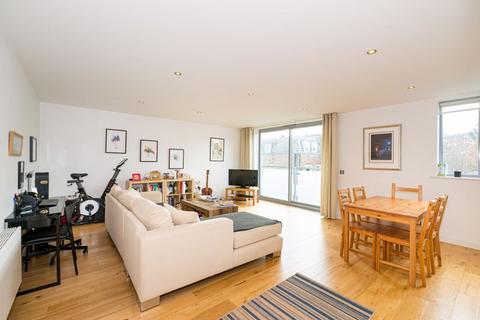 2 bedroom apartment for sale, Gransden House, Park Road, N8