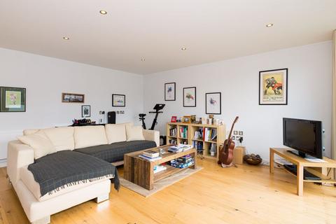 2 bedroom apartment for sale, Gransden House, Park Road, N8