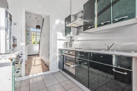 121 Dowanhill Road, London, SE6 1BX