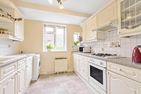 5 Ricards Road, London, SW19 7ES