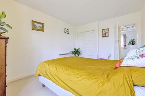 5 Ricards Road, London, SW19 7ES