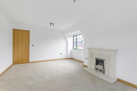2 bedroom flat for sale - Romeyn Road, Streatham