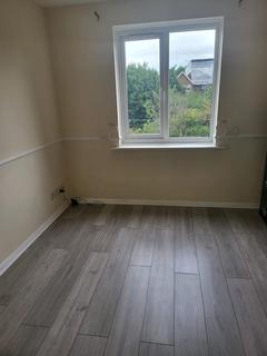 1 bedroom flat to rent - Flat , The Pavilions,  Cambridge Road, Southend-on-Sea