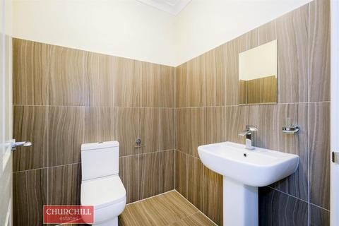 103 Gloucester Road, London, E17 6AF