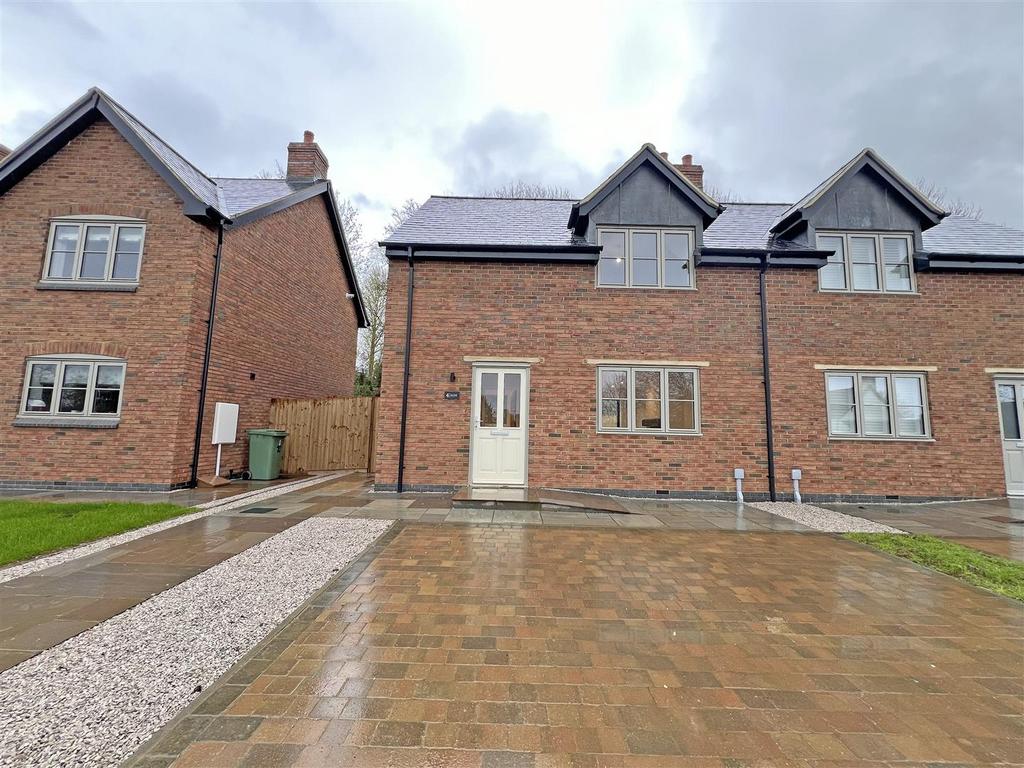 Cranoe Cottage, Bridgedale Rise, Medbourne 2 bed semidetached house