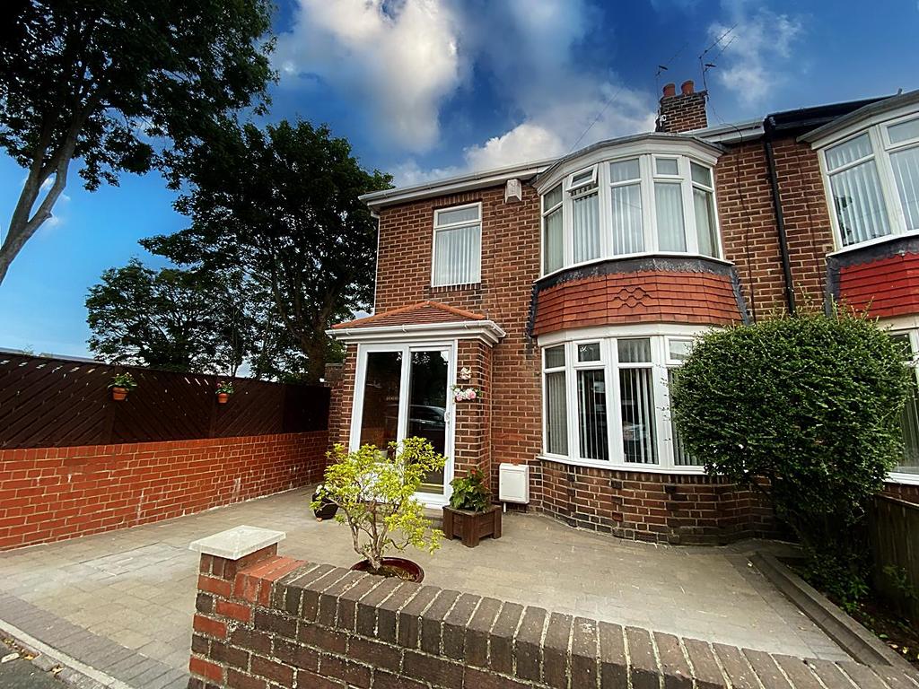 Irwin Avenue, Wallsend 3 bed semidetached house £250,000