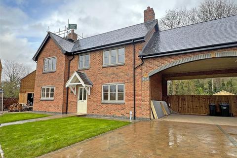 4 bedroom link detached house for sale, Stoke House, Bridgedale Rise, Medbourne