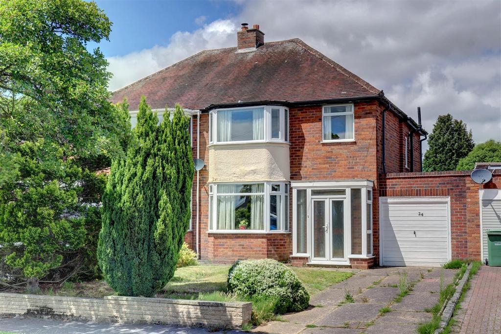 24 Manor Abbey Road, Halesowen 3 bed house £350,000
