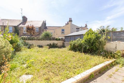 3 bedroom terraced house for sale - Ramsgate Road, Margate