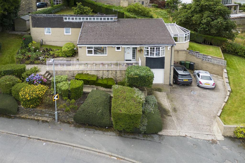 Hollingwood Lane, Horton Bank Top, Bradford 3 bed detached bungalow for sale £375,000