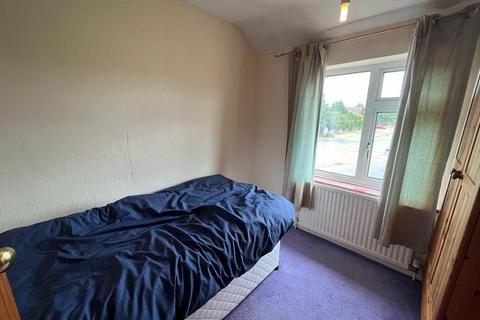 3 bedroom semi-detached house for sale - White Way, Earls Barton, Northamptonshire, NN6