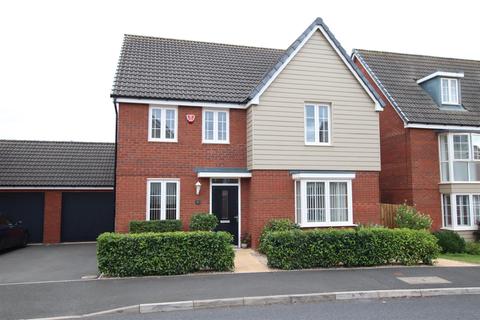 3 Albatross Road, Exeter, EX2 7SB