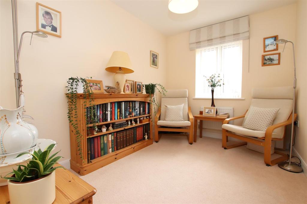 Bedroom 4.JPG