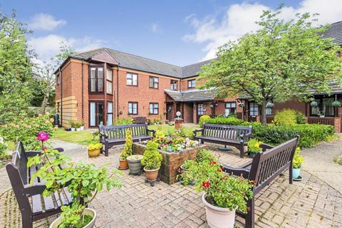 1 bedroom retirement property for sale - Roseacre Gardens, Welwyn Garden City