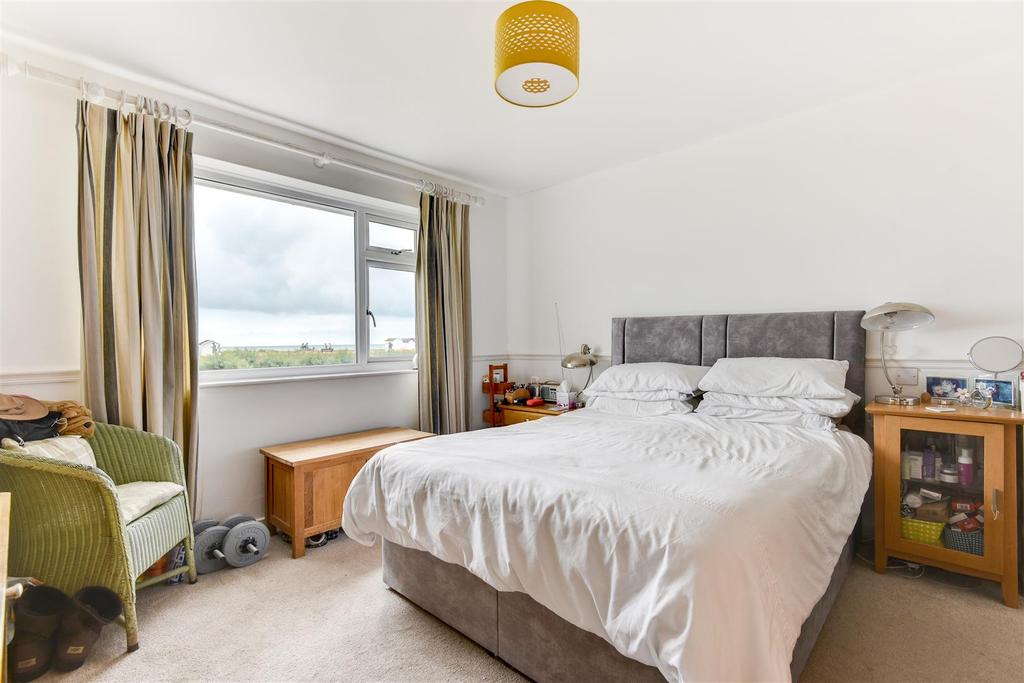 44 Marine Crescent-18.jpg