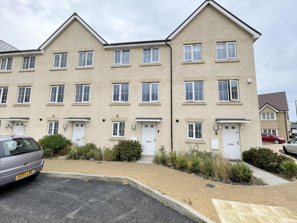 Walker Road, Brockworth, Gloucester 4 bed townhouse for sale £300,000
