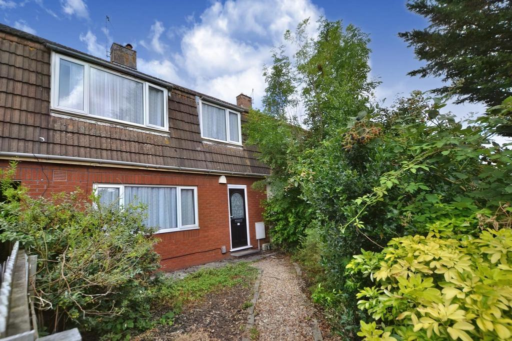 Hareclive Road, Hartcliffe, Bristol... 3 bed terraced house £230,000