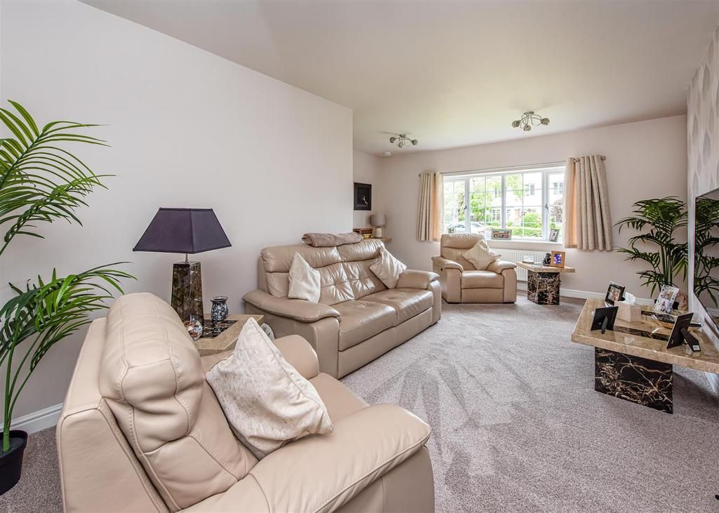 1 Springhill Park, Lower Penn 2 bed detached bungalow for sale £595,000