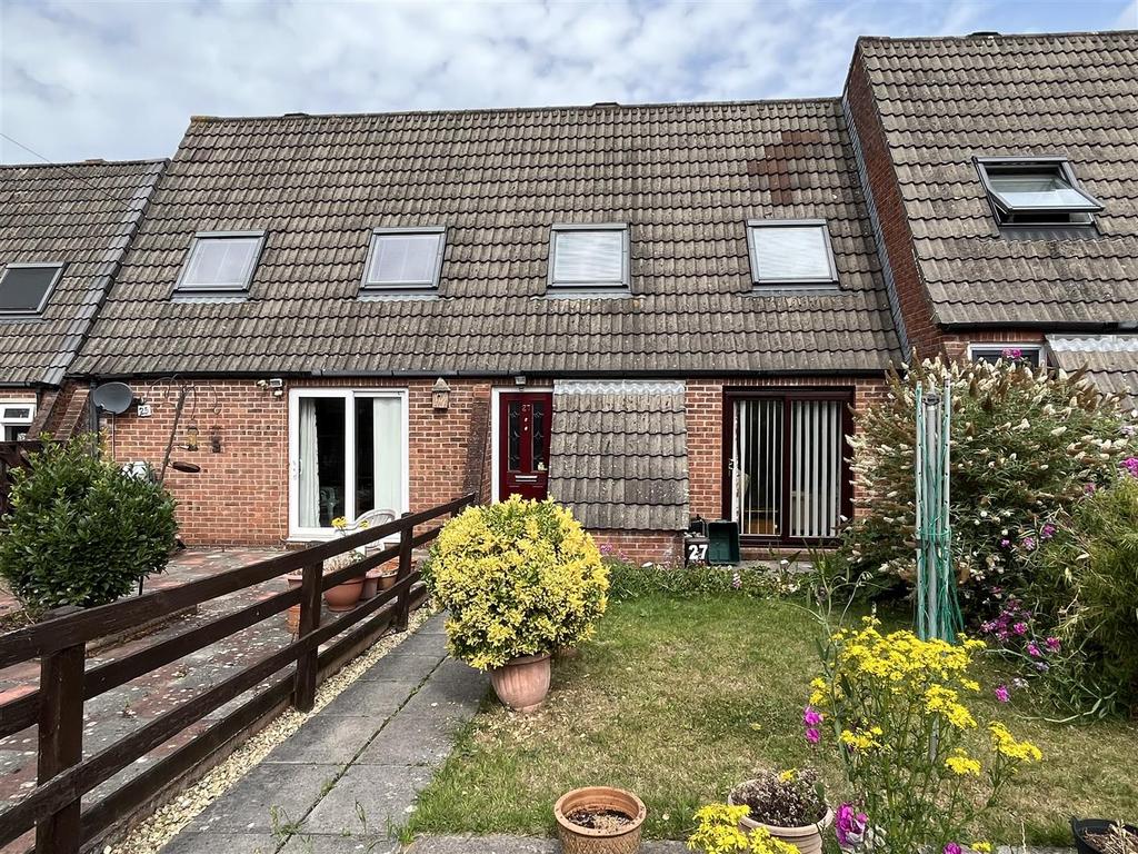 Prestwick Close, Brislington, Bristol 2 bed terraced house £220,000